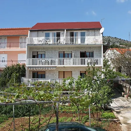 Apartment By The Sea Marina, Trogir - 4850 Marina