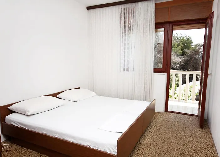 Apartment By The Sea Marina, Trogir - 4850